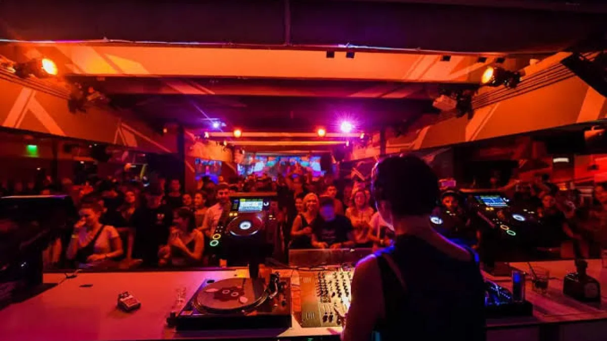 MIHIGH la MATTER Cluj-Napoca: petrecere techno și minimal, 14 august