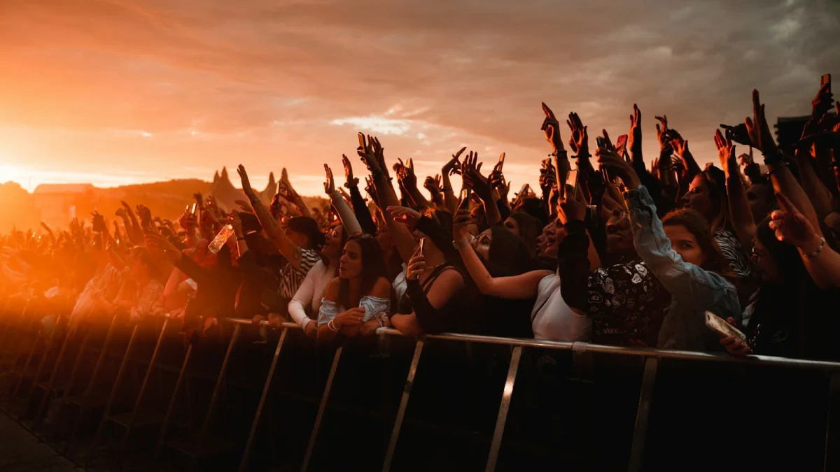 Cine umple arenele din România? Topul artiștilor și festivalurilor cu cele mai mari vânzări de bilete