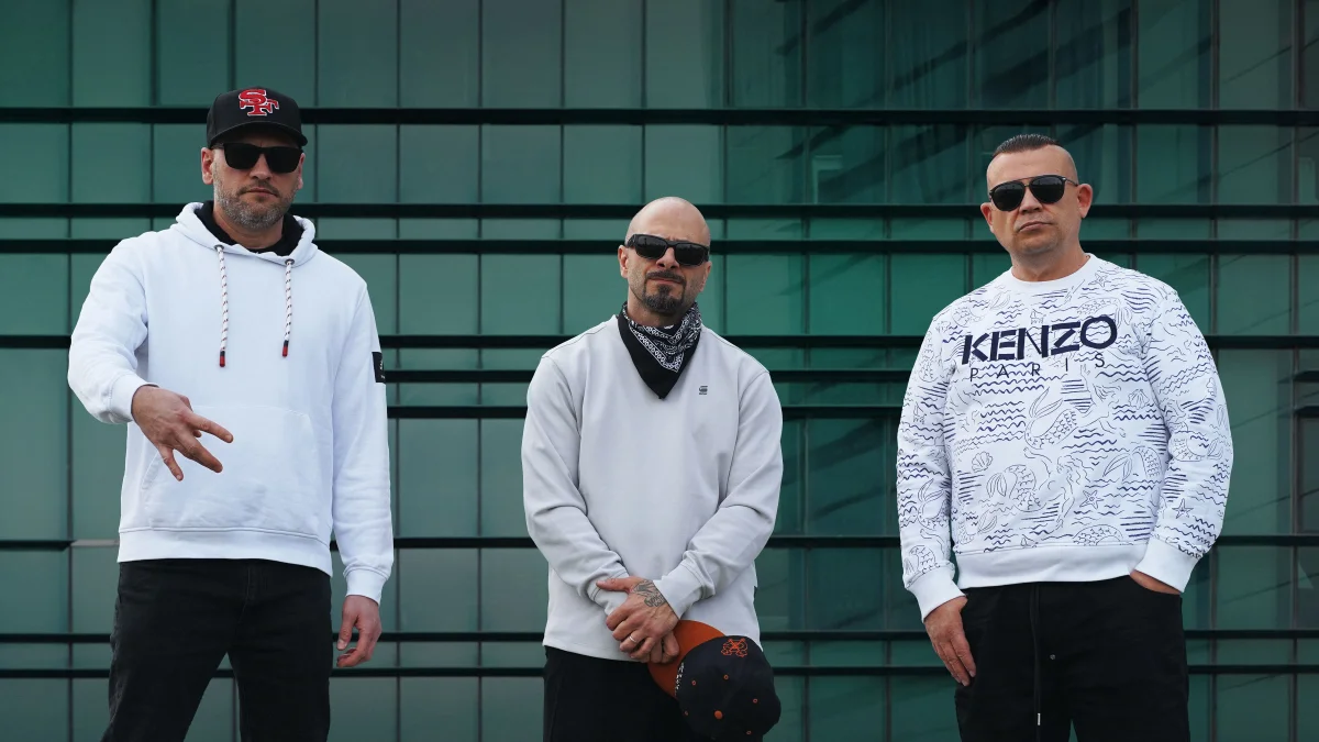 B.U.G. Mafia anunță „Artă Și Precizie Tour": primul turneu în săli polivalente, în cinci orașe din România